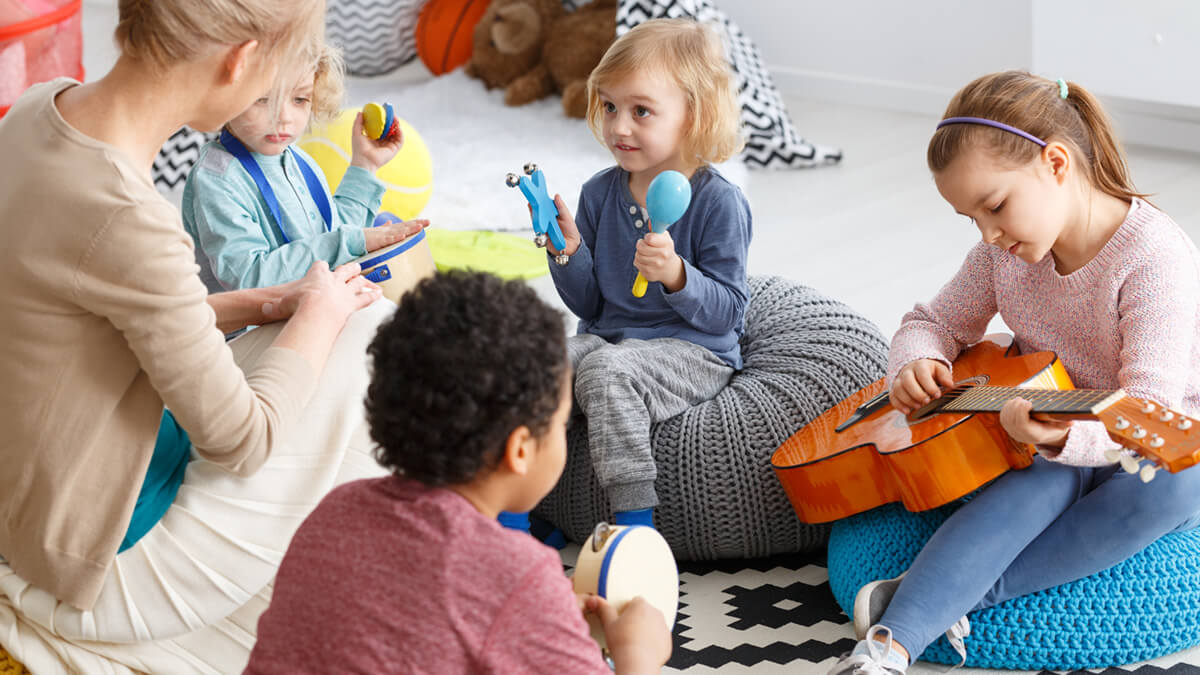 Music and Your Child's Development: Encouraging Musical Play in Babies &  Toddlers